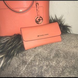 Micheal Kors Wallet